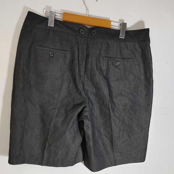 Larry Levine Shorts Size 14 - Picture 2 of 5